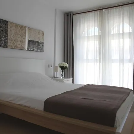 App..50 Mtr Playa & Centro Apartment *